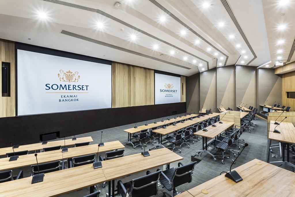 Somerset Ekamai Bangkok Exterior photo